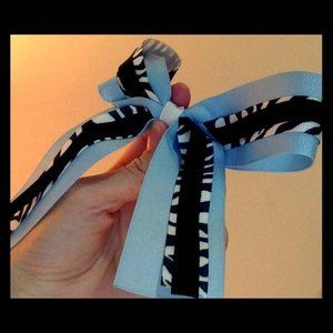 Hair bow